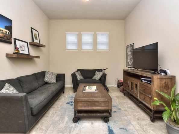 117 Salt Fork DR, Liberty Hill TX 78642