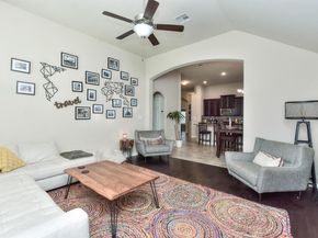 117 Salt Fork DR, Liberty Hill TX 78642