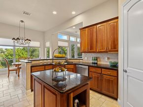 3322 Far View DR, Austin TX 78730