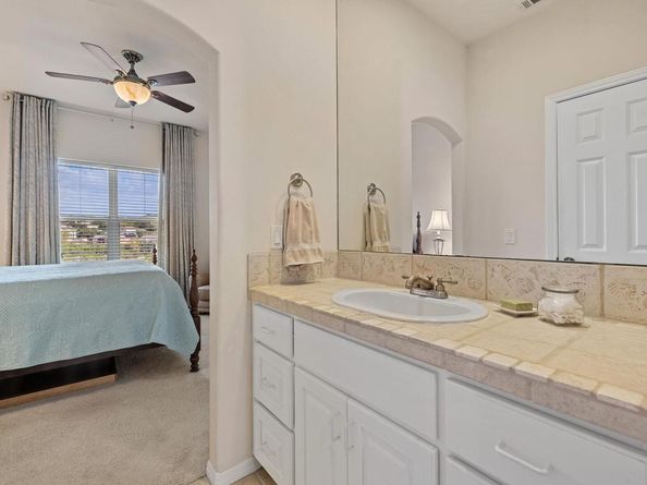 3322 Far View DR, Austin TX 78730