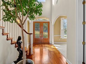 3322 Far View DR, Austin TX 78730