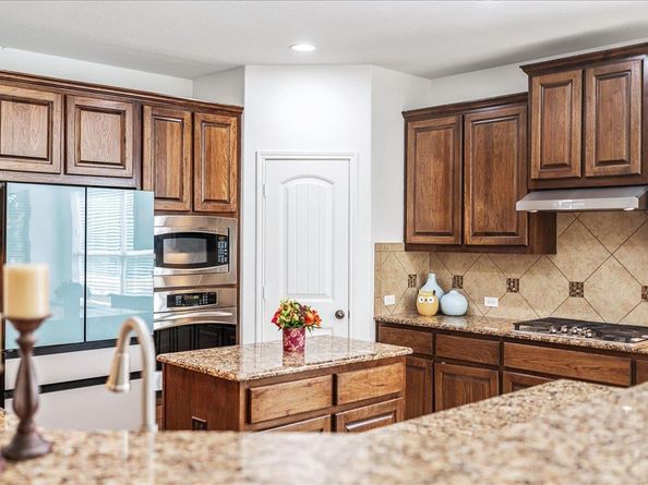 8113 Via Verde DR, Austin TX 78739