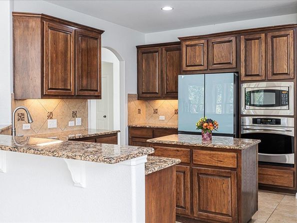 8113 Via Verde DR, Austin TX 78739