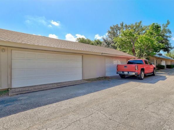 10808 Pinehurst Dr A, Austin TX 78747