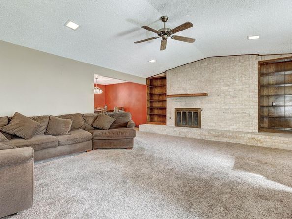 10808 Pinehurst Dr A, Austin TX 78747