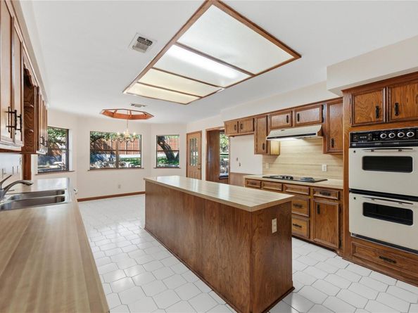 11202 Sierra Blanca ST, Austin TX 78726