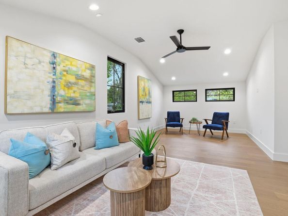 4508 Finley DR, Austin TX 78731