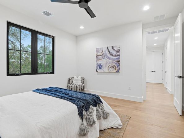 4508 Finley DR, Austin TX 78731