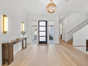 3205 Dolphin DR, Austin TX 78704