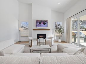 3205 Dolphin DR, Austin TX 78704