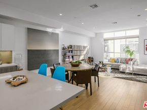 6733 W Hepburn Way, Los Angeles CA 90038