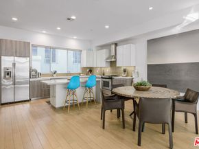 6733 W Hepburn Way, Los Angeles CA 90038