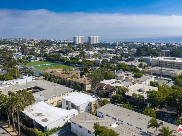 2319 6th Street, Santa Monica CA 90405