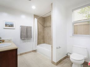 11863 Texas Avenue 102, Los Angeles CA 90025