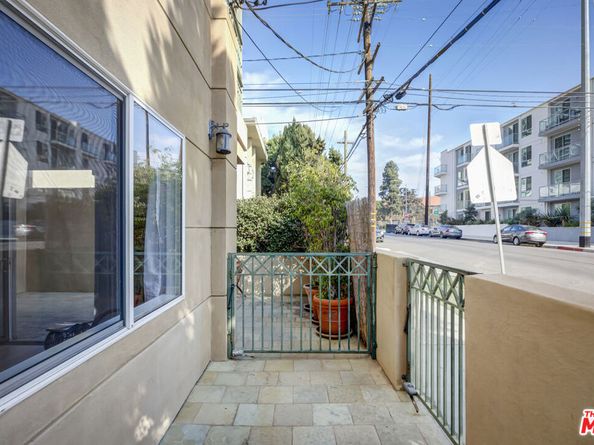 11863 Texas Avenue 102, Los Angeles CA 90025
