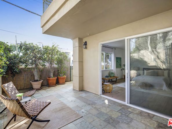 11863 Texas Avenue 102, Los Angeles CA 90025