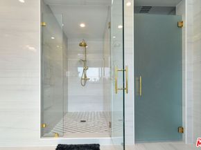 548 15th Street, Santa Monica CA 90402