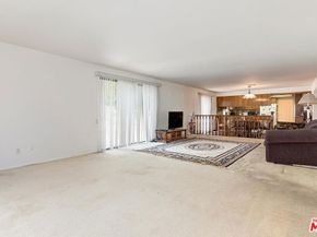 3417 Oakmont View Drive, Glendale CA 91208