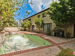 3417 Oakmont View Drive, Glendale CA 91208