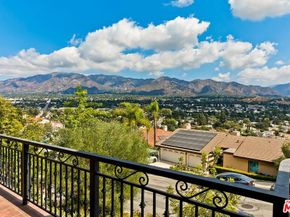 3417 Oakmont View Drive, Glendale CA 91208