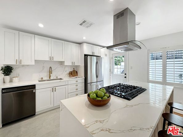 5329 Marburn Avenue, Los Angeles CA 90043