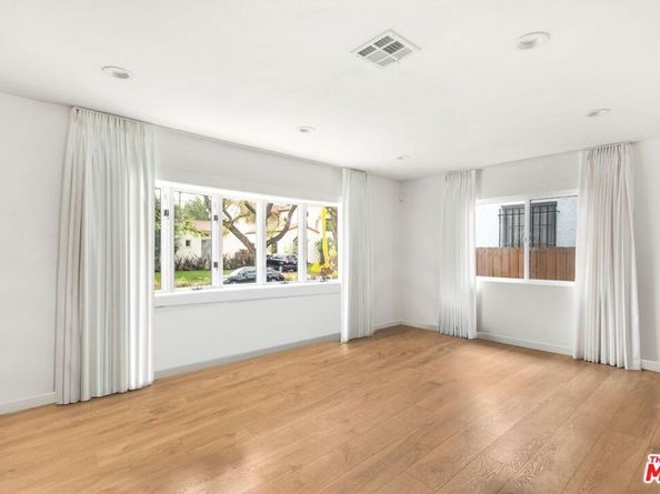 4223 Edgehill Drive, Los Angeles CA 90008