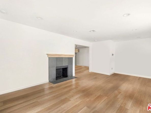 4223 Edgehill Drive, Los Angeles CA 90008
