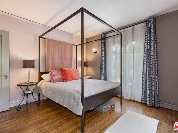 100 N Arden Boulevard, Los Angeles CA 90004