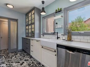 100 N Arden Boulevard, Los Angeles CA 90004