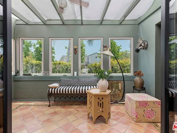 100 N Arden Boulevard, Los Angeles CA 90004