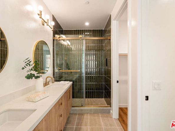 3851 N Riley Lane, Los Angeles CA 90065