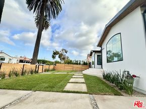 3014 S Norton Avenue, Los Angeles CA 90018
