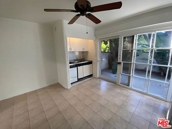 1846 Silver Lake Boulevard, Los Angeles CA 90026