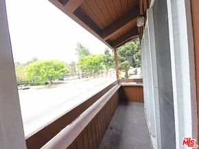 1846 Silver Lake Boulevard, Los Angeles CA 90026