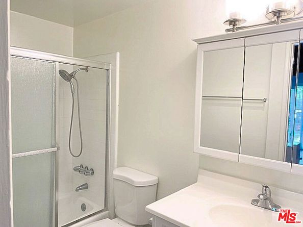 1846 Silver Lake Boulevard, Los Angeles CA 90026