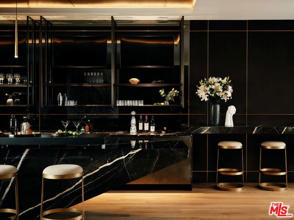 9259 Robin Drive, Los Angeles CA 90069