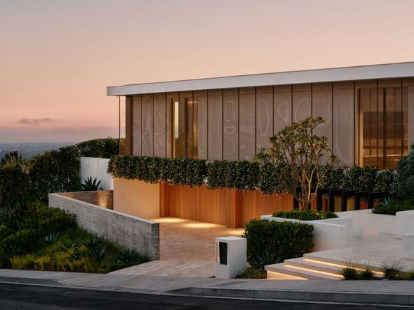 9259 Robin Drive, Los Angeles CA 90069