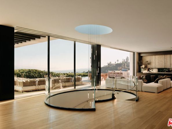 9259 Robin Drive, Los Angeles CA 90069