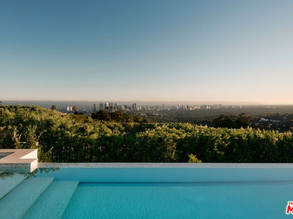 9259 Robin Drive, Los Angeles CA 90069