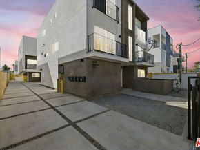 5651 Case Avenue, North Hollywood CA 91601