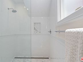 2705 Ocean Front Walk, Venice CA 90291