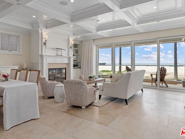 2705 Ocean Front Walk, Venice CA 90291