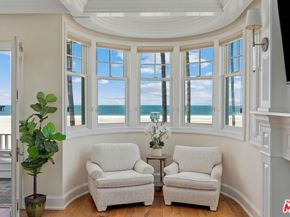 2705 Ocean Front Walk, Venice CA 90291