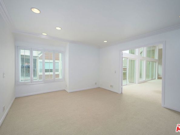 4250 Via Dolce 321, Marina Del Rey CA 90292