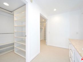 4250 Via Dolce 321, Marina Del Rey CA 90292