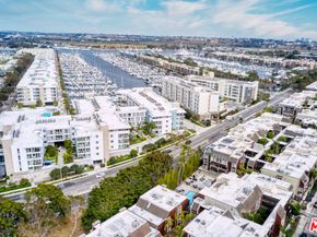 4250 Via Dolce 321, Marina Del Rey CA 90292