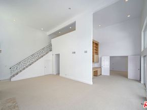 4250 Via Dolce 321, Marina Del Rey CA 90292