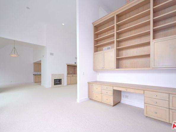 4250 Via Dolce 321, Marina Del Rey CA 90292