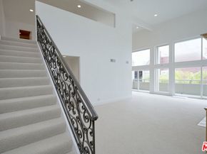 4250 Via Dolce 321, Marina Del Rey CA 90292