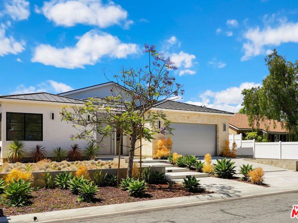 20171 Bayview Avenue, Newport Beach CA 92660